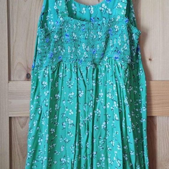 Women's Green Floral Spring Summer Dress Large/X- Large - Picture 3 of 3